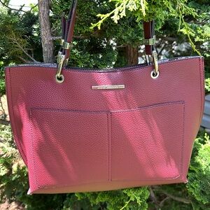 Steve maiden handbag an excellent condition condition